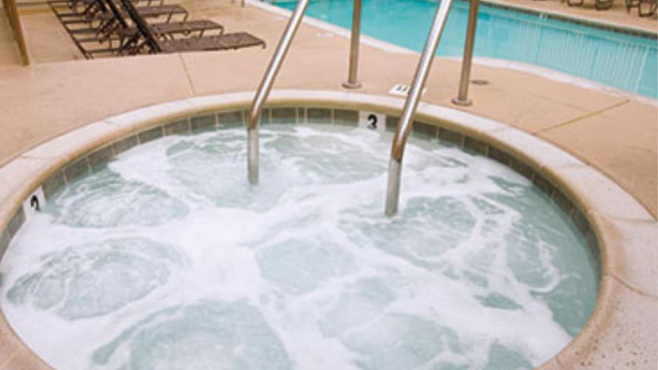 24Hr Front Desk Support To A Heated Pool & Jacuzzi San Diego Exterior foto